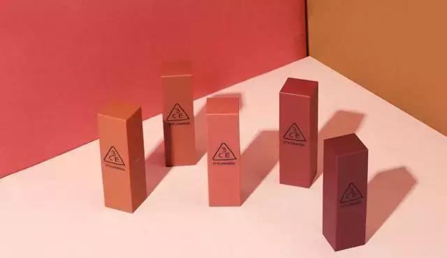 经常断货看看这些明星们用的口红吧