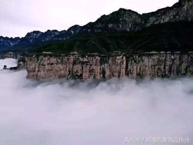 千佛山户外领队,南太行经典徒步线路露营