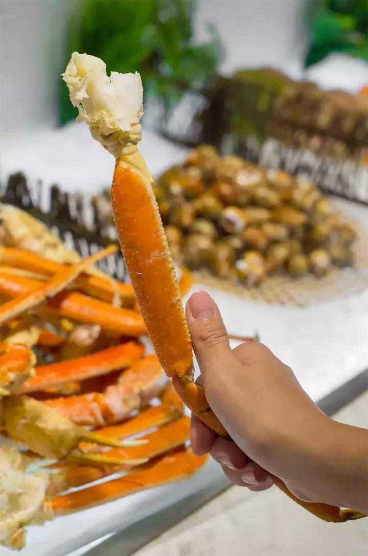 大闸蟹不限量自助西安,五星级自助餐大闸蟹不限量自助餐