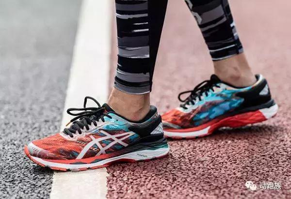 跑步新手怎么选跑鞋,有一定跑步基础的怎么选跑鞋