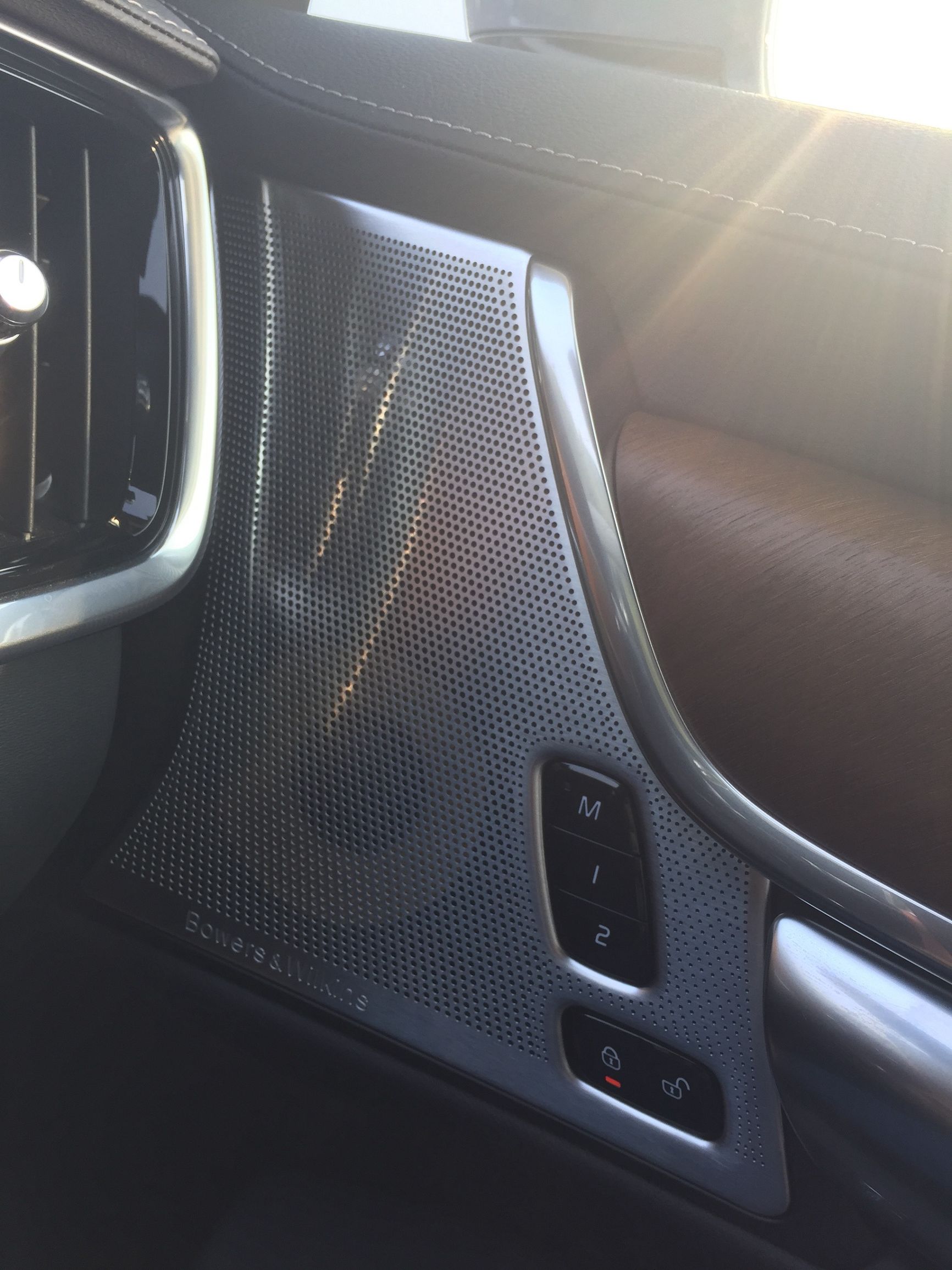 白话聊汽车,沃尔沃s902021款试驾视频