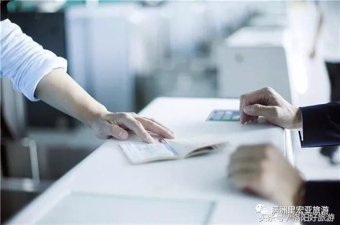 国外旅游丢失证件怎么找,旧护照丢失办理新签证