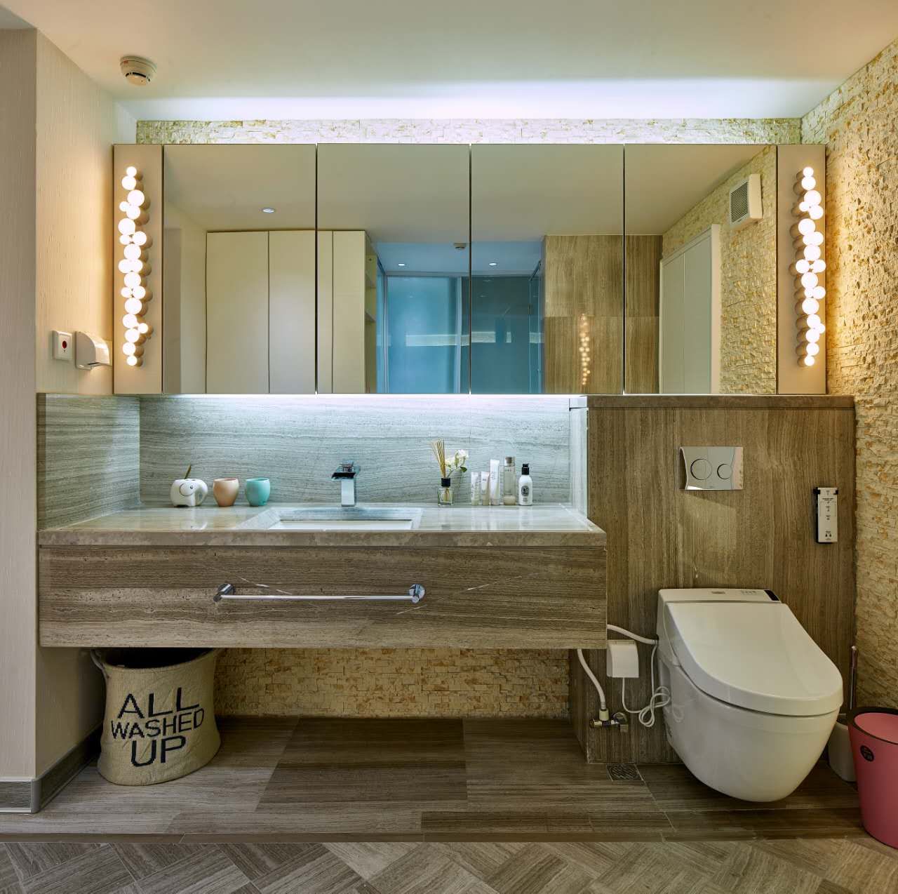 厨房洗手台台面积水怎么解决,洗手池台面积水小妙招