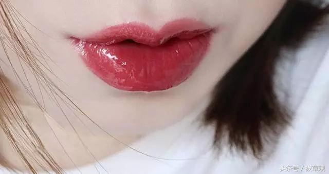 黄皮玫瑰色口红,兰蔻黄皮显白口红秋冬