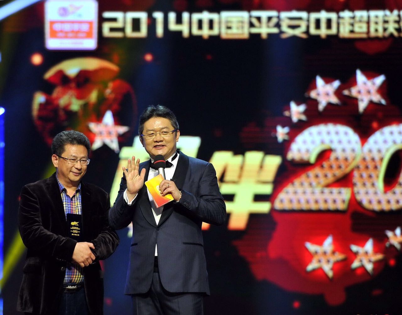 大连球迷协会会长张嘉树,中甲德比大连