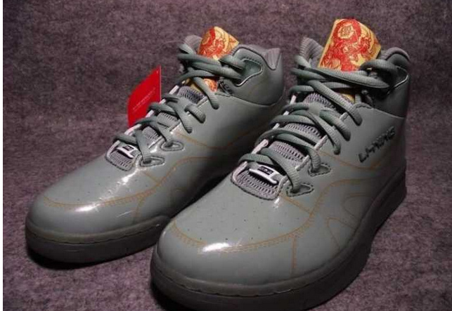 安踏为什么能超过李宁,李宁和安踏在国际上的地位