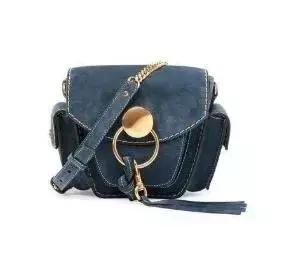 刘雯唐嫣同款小猪包,刘雯唐嫣最新消息