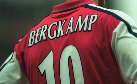 艺术足球代表人物,足坛十大古典艺术家