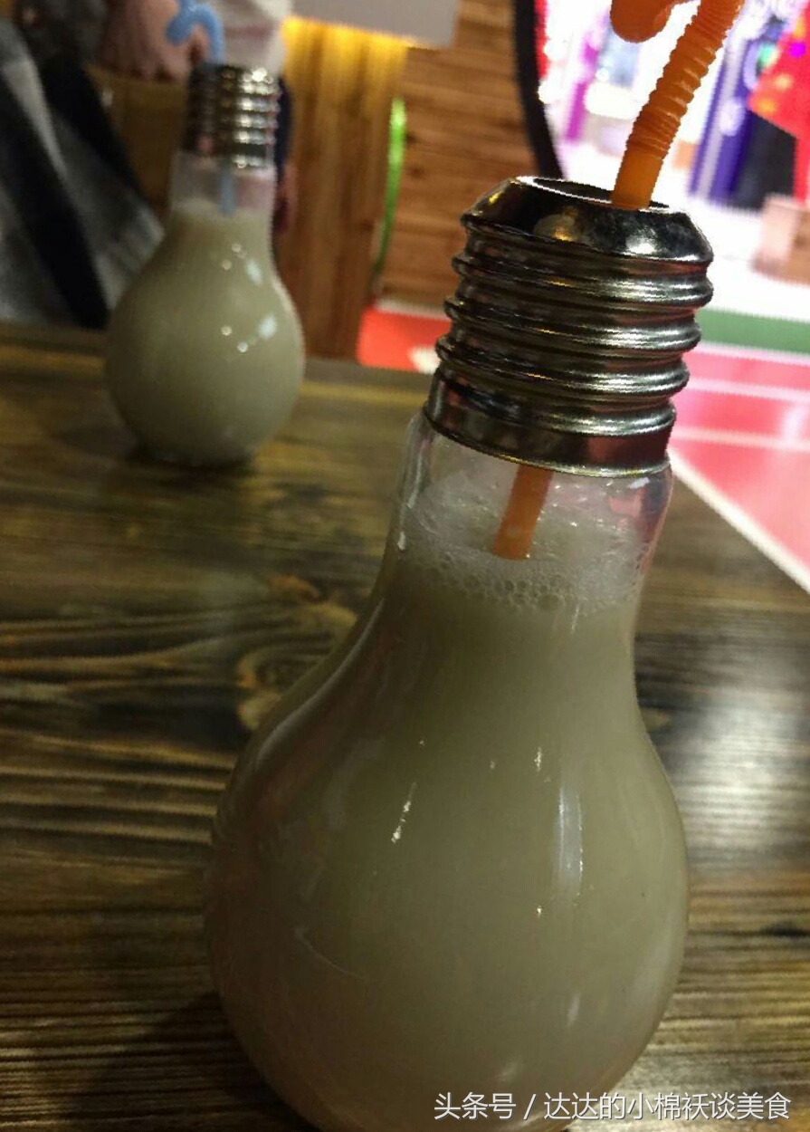 鸿记煌三汁焖锅龙江县,美食大搜罗