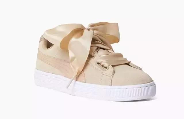 今年冬天流行什么样的儿童鞋子,今年最流行的儿童鞋