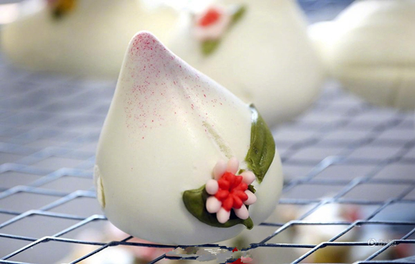 大妈卖馒头赚钱赚到手软,厉害了的大妈视频