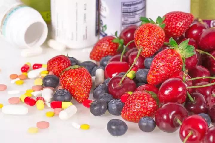 孩子眼睛近视吃什么食物对眼睛好,给孩子吃什么食物对眼睛好