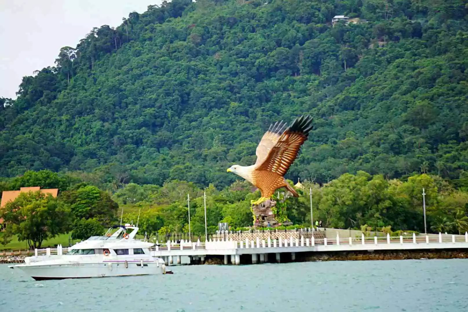 兰卡威海岛旅游六日游,兰卡威海岛之旅