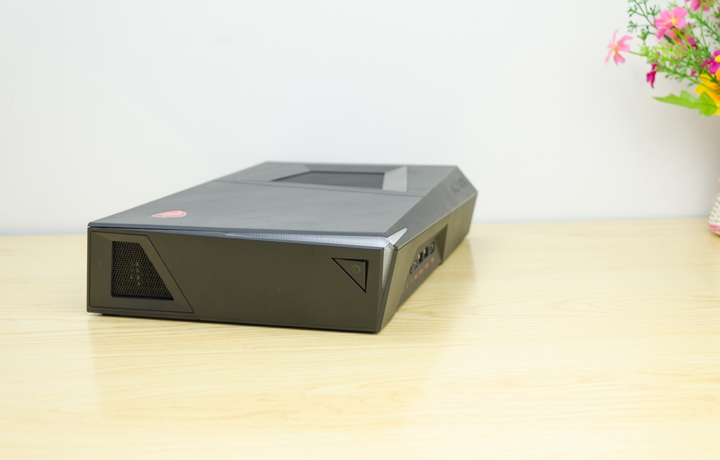 i7-7700搭配1060还能值多少钱,i77700加1050显卡笔记本游戏测评