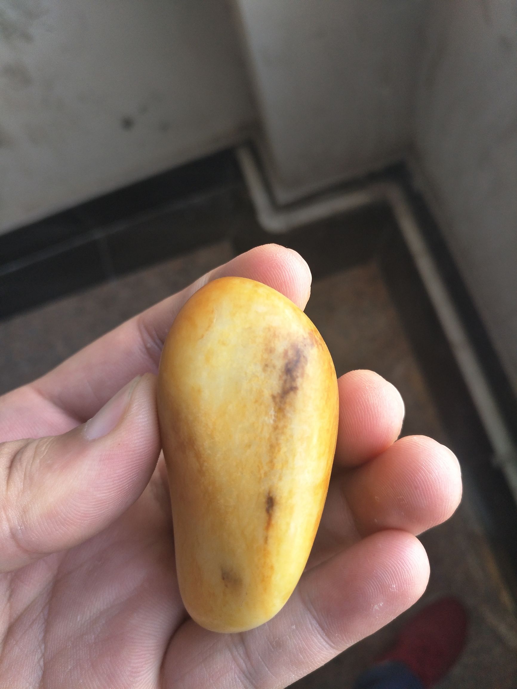 新疆和田玉羊脂籽料重29g,重7.51克玛瑙玉石多少钱