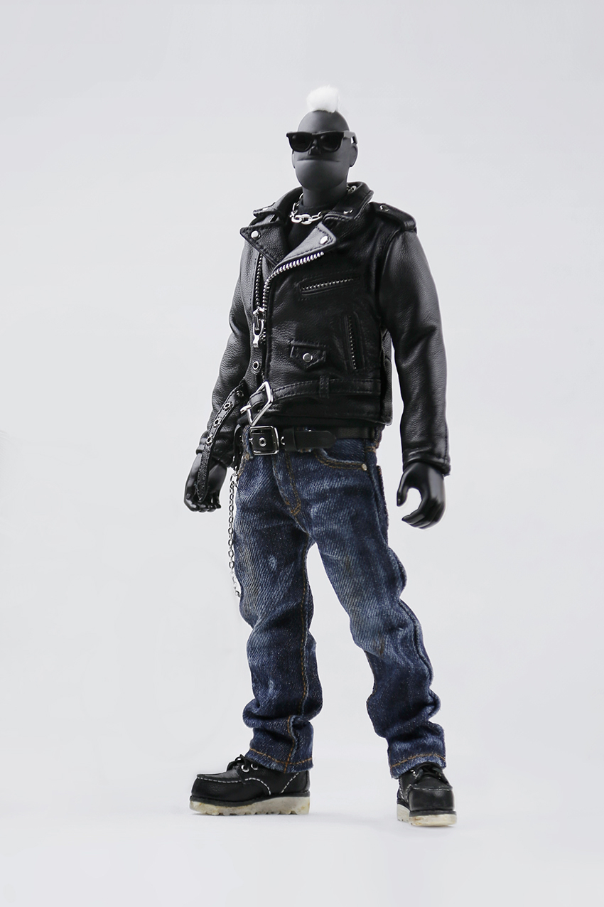 设计师Hidden-Foo原创人偶「Hunter」，你比他酷算我输！