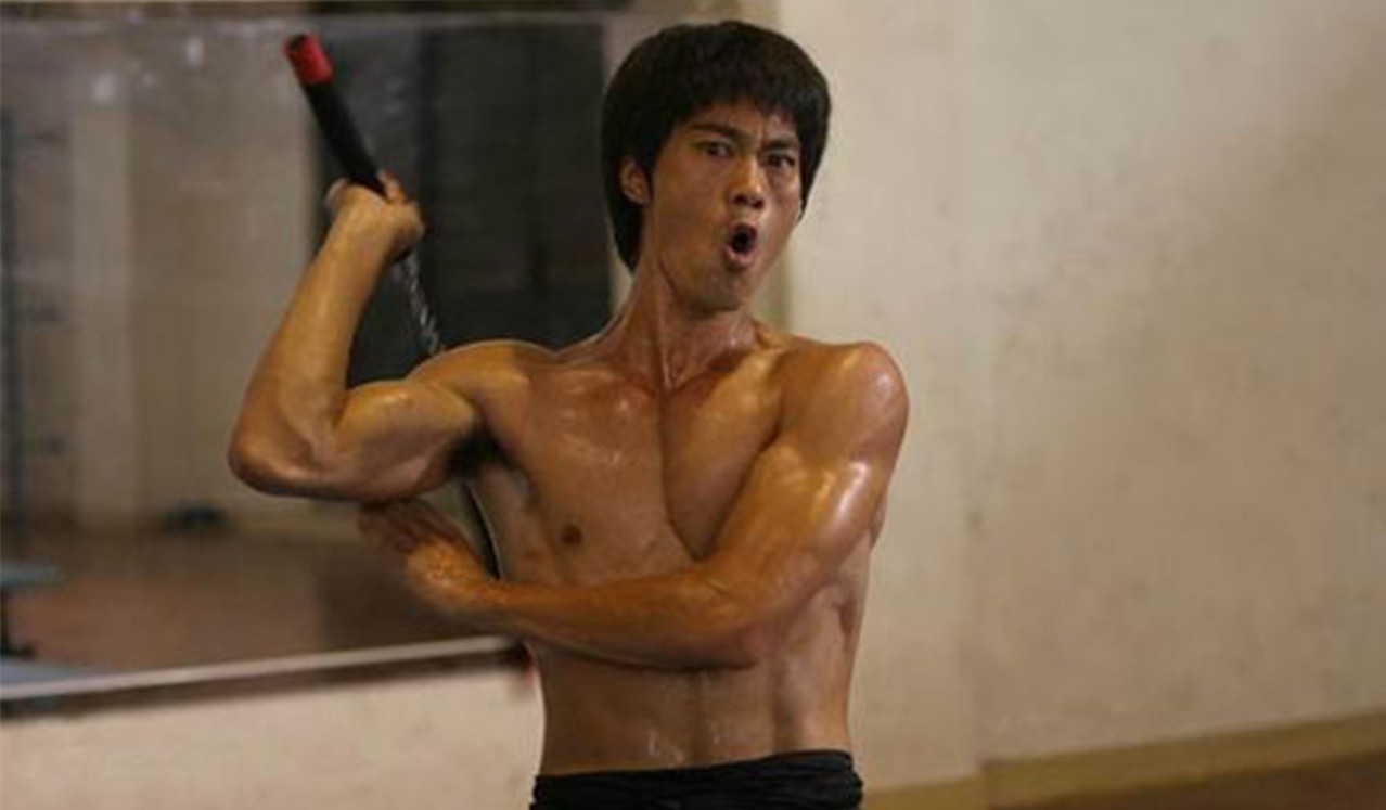 周星驰李小龙传奇经典,周星驰拍李小龙