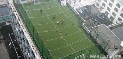 屋顶足球场怎么建,在屋顶建足球场难吗