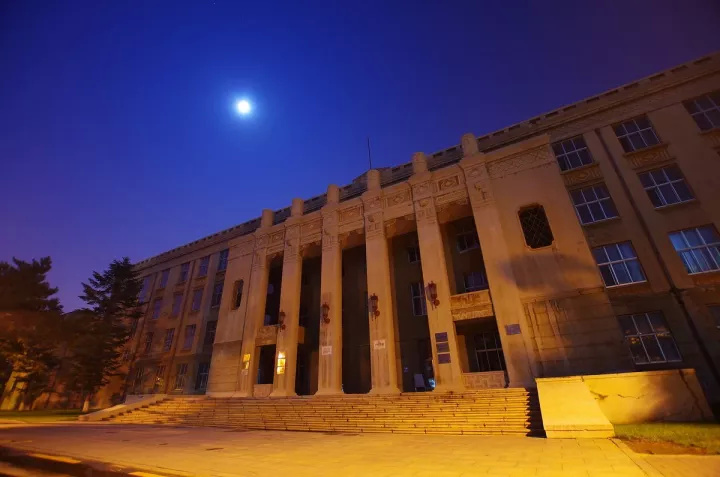 鍦ㄦ矆闃抽亣瑙佷綘鏄垜鐨勭紭,鍦ㄦ矆闃抽亣瑙佺浉鐖变竴杈堝瓙鐨勪汉