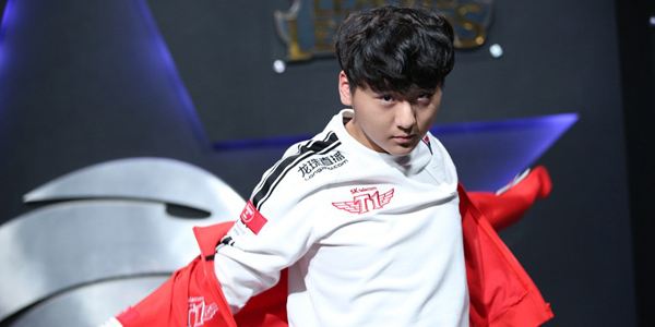 skt小黑盲僧,skt小黑几冠