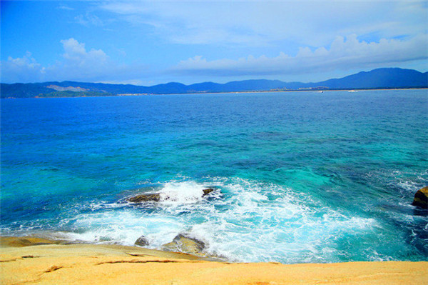 三亚看海美食攻略最值得去的地方,去三亚看海必打卡