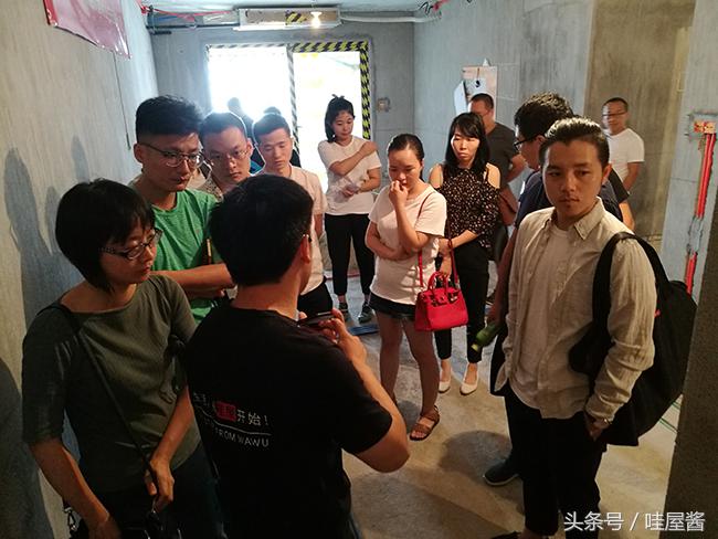 哇屋工地直通车第一站：国贸同悦水电工程