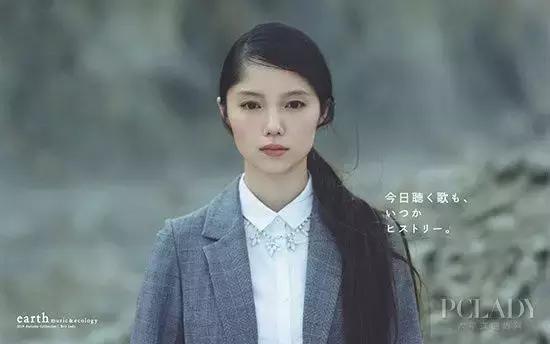 除了它也没谁了！既减龄又百搭，可以从20岁穿到50岁！