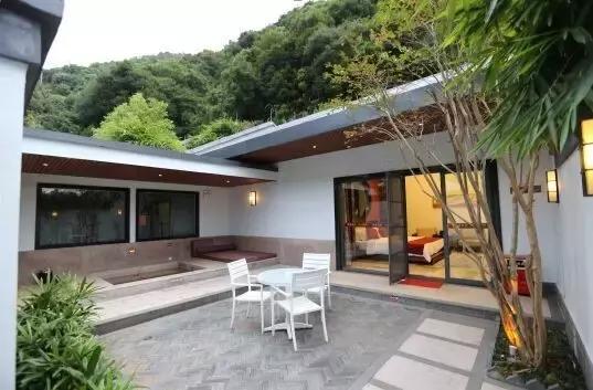 广东第一硫磺温泉度假村,广东自然生态温泉