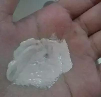 遮瑕不浮粉BB霜,怎么涂bb霜视频教程