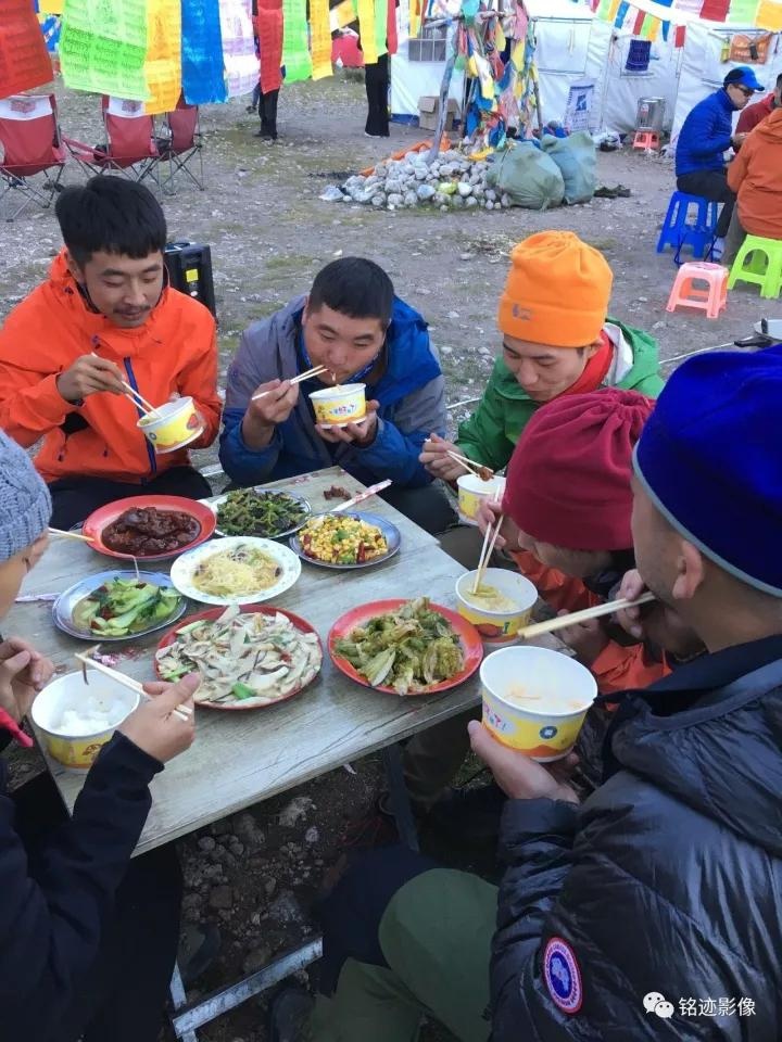 川藏第一高和第一险的雀儿山,雀儿山号称川藏第一险