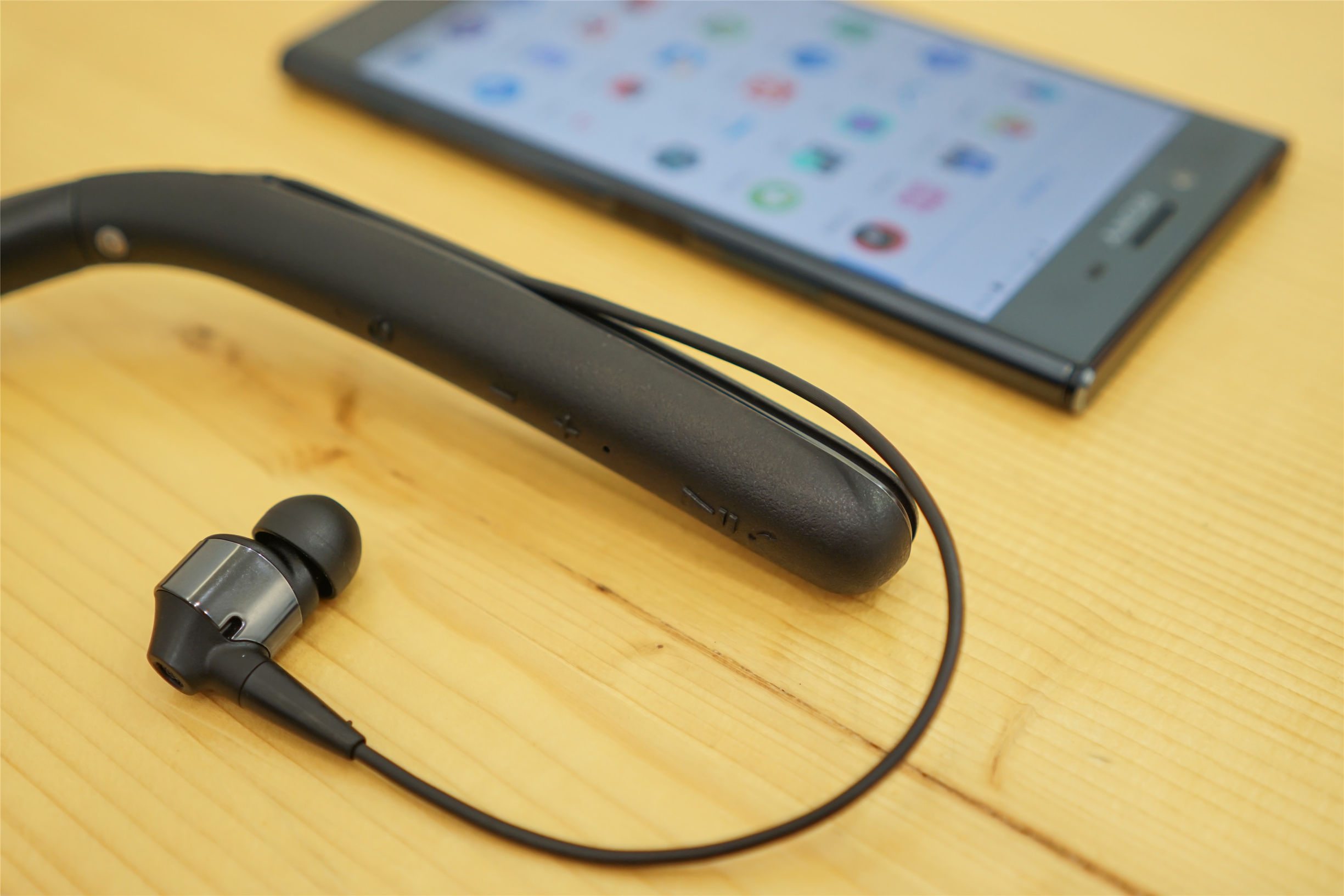 无线降噪最终索选-索尼WI-1000X耳机评测