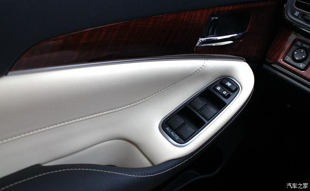 宝马调个软件参数就相差十几万果断放弃选择14代皇冠经典实在