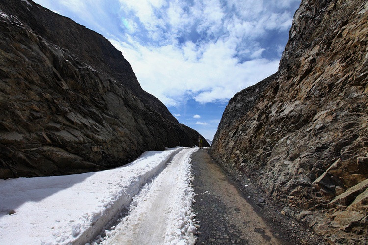 五月上天山，圆你一个武侠梦