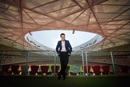 足球名嘴詹俊,著名足球体育解说