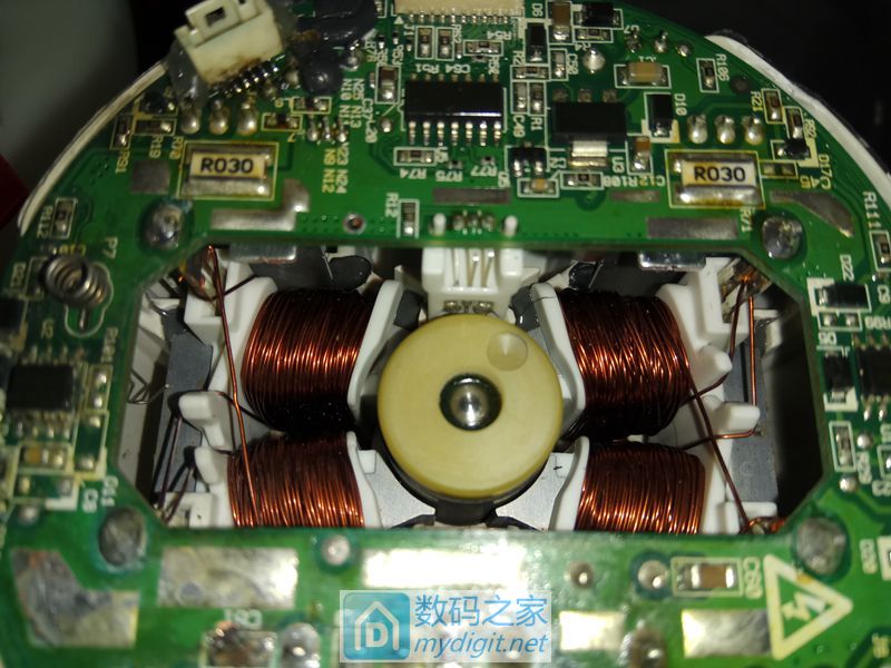 戴森dc有线吸尘器拆解,戴森吸尘器拆解详解