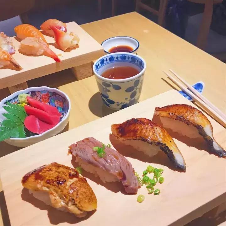 网红去武汉花潮日料店,湖北网红日料店