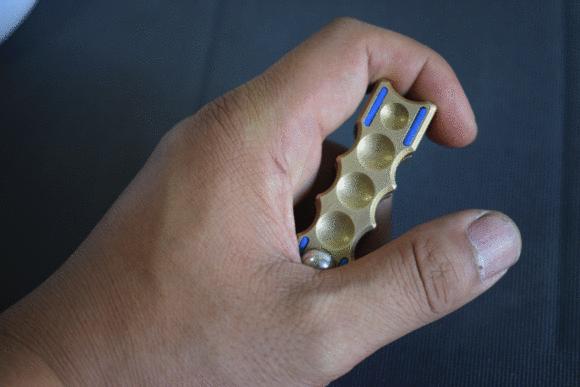 除了指尖陀螺以外的陀螺玩具,多功能黑科技指尖陀螺玩具