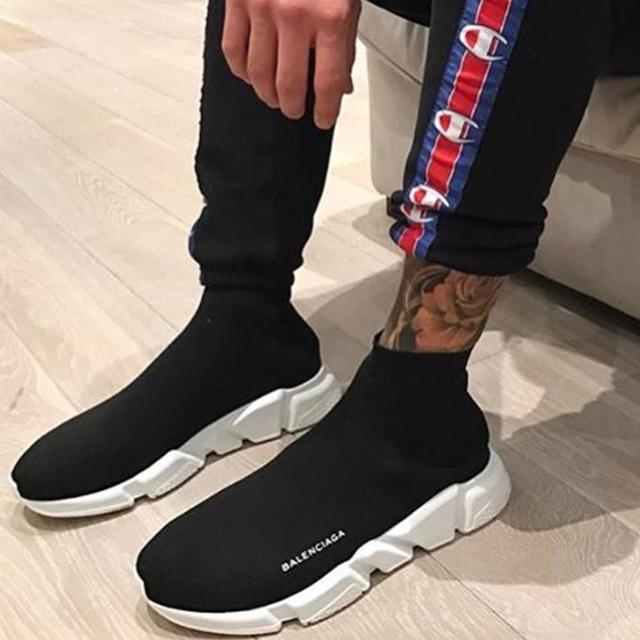 同样花大几千买鞋，你会选择奢侈品牌，还是阿迪耐克？