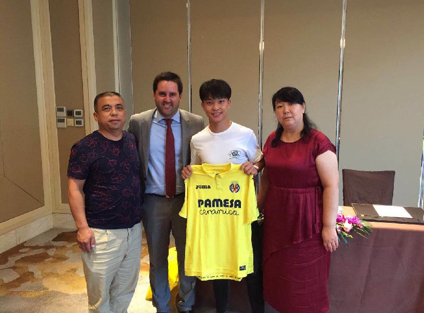 中国足球小将巴塞罗那直播,中国足球小将vs巴塞罗那直播