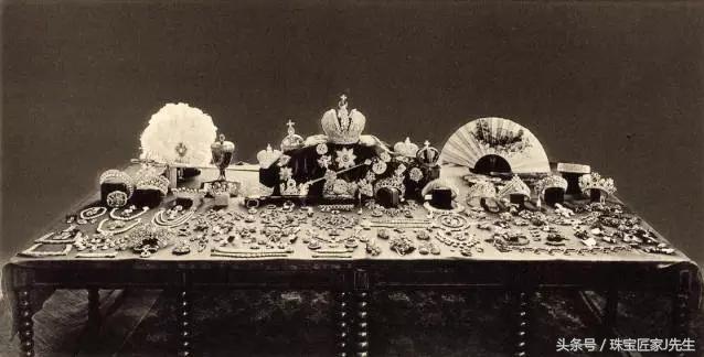 琥珀大厅、镶钻圣经，揭秘“世界十大宝藏”——俄罗斯沙皇钻石库