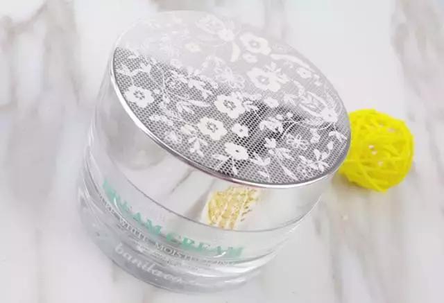 素颜神器自然裸妆提亮肤色,黄黑皮救星懒人素颜霜