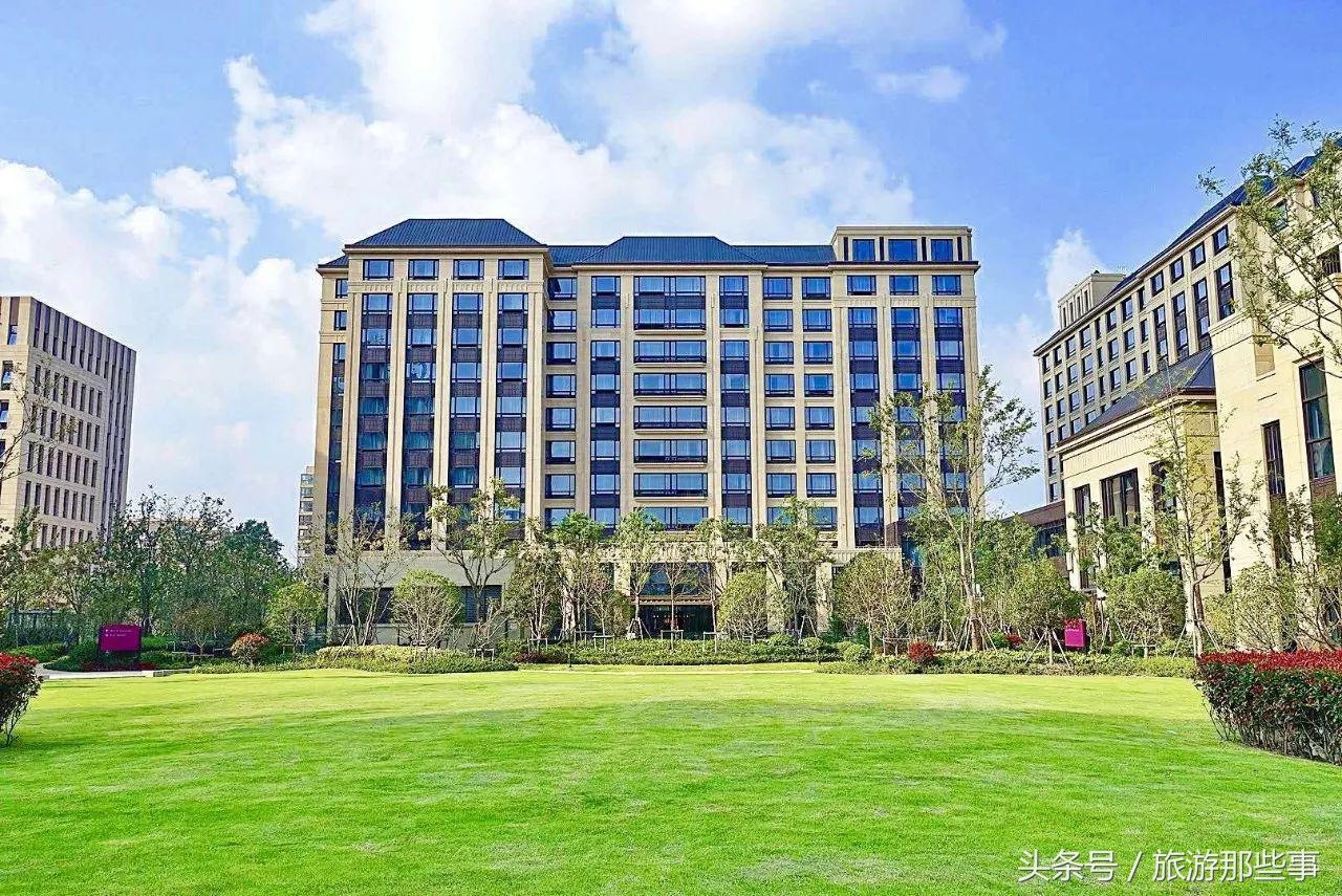 上海皇冠假日酒店是几星级酒店,上海皇冠假日度假酒店