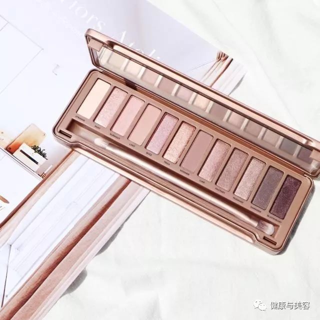 《凰权》剧照曝光,get一个极美的倪妮式温雅淡妆!