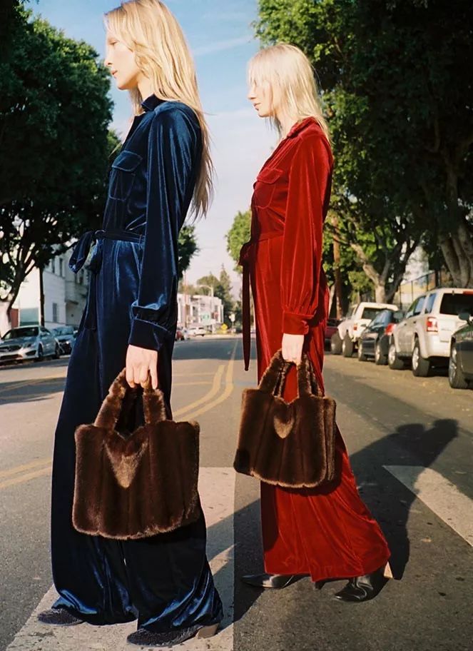 20左右小众高颜值包包,小众品牌包包斜挎包