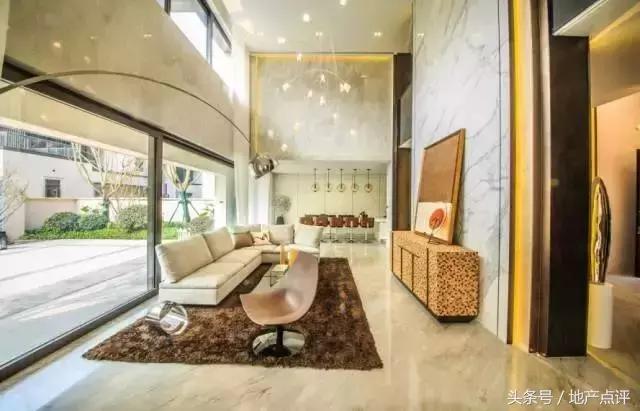 开间10.6米进深8.5米,开间10.6米进深10.5米一层