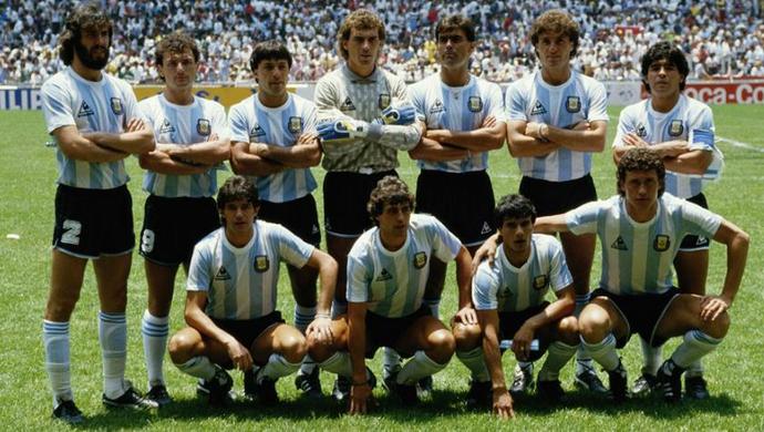 2010马拉多纳输给德国,2023足球世界杯阿根廷败给了谁