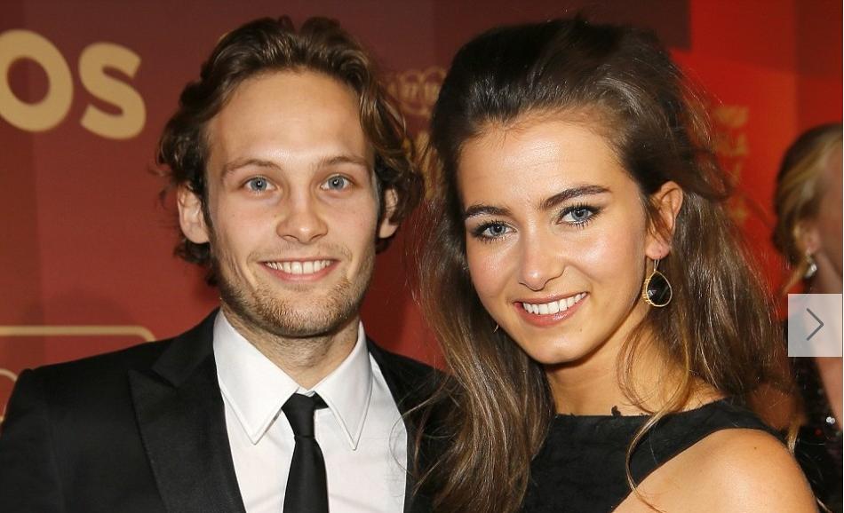 英超太太团女神,英超太太团维拉女神