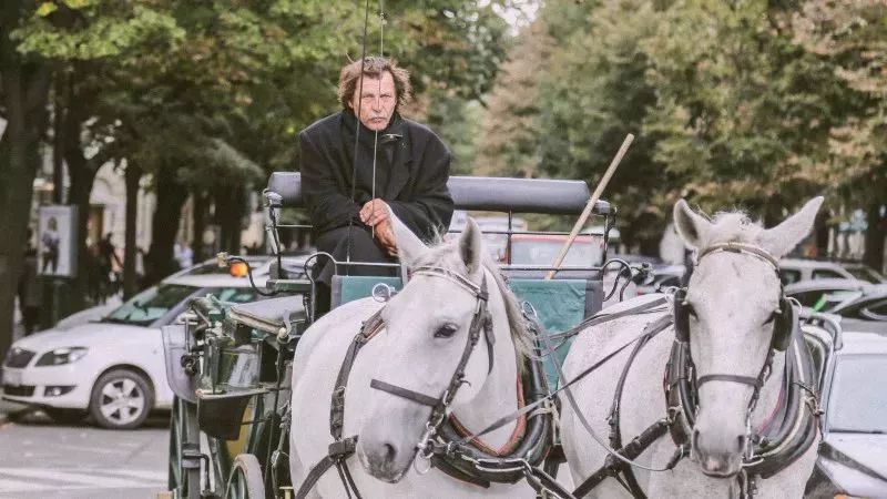 去欧洲旅游必须先去亚洲么,欧洲之行捷克