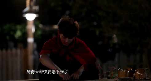 陈翔左耳失聪还能唱歌吗,陈翔耳朵失聪