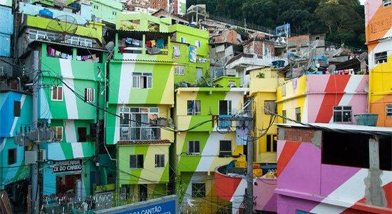 达哈维贫民窟亚州最大贫民窟,巴西洛西尼亚贫民窟